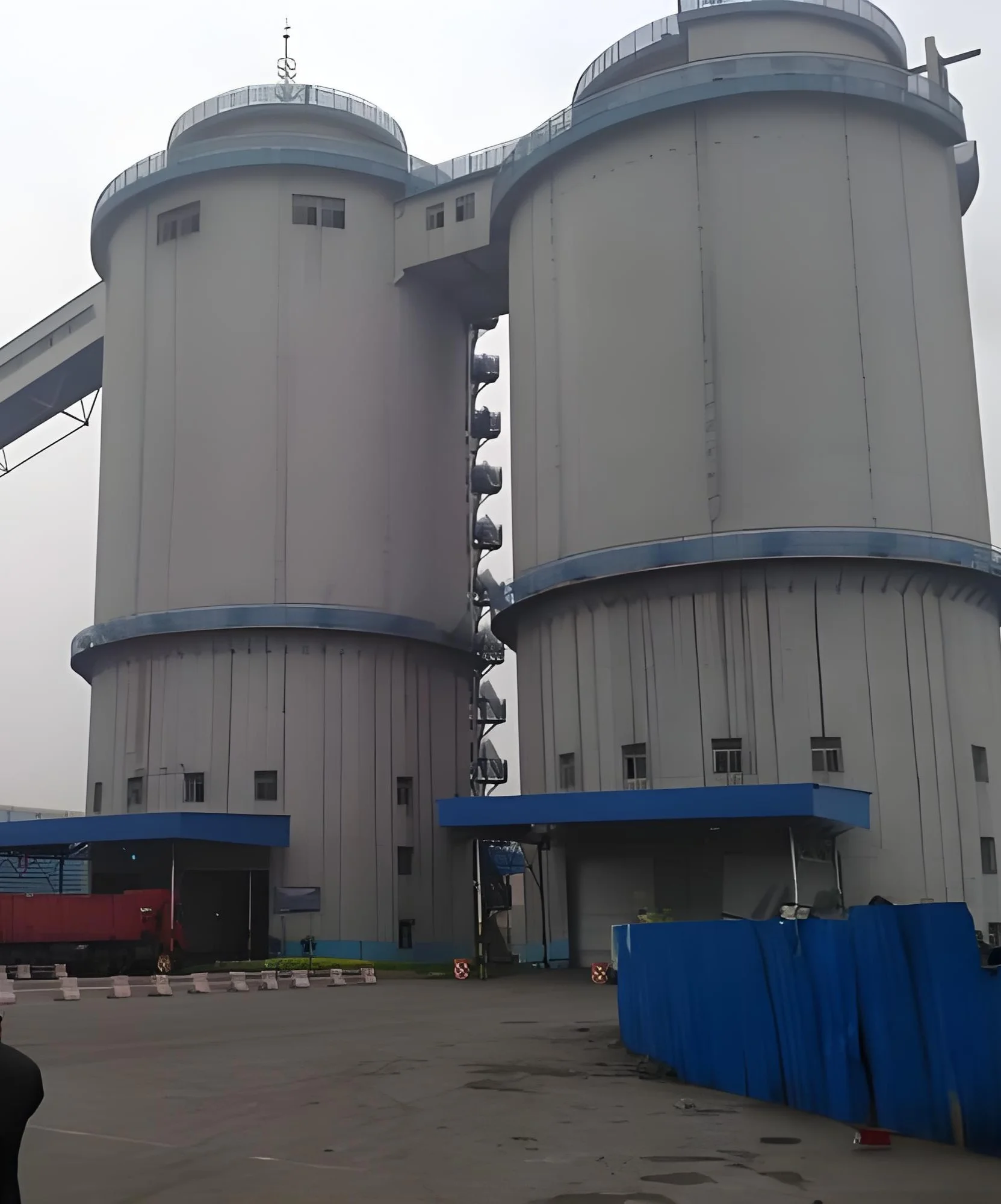 Bangladesh 2×5000T Truck Loading Station Project